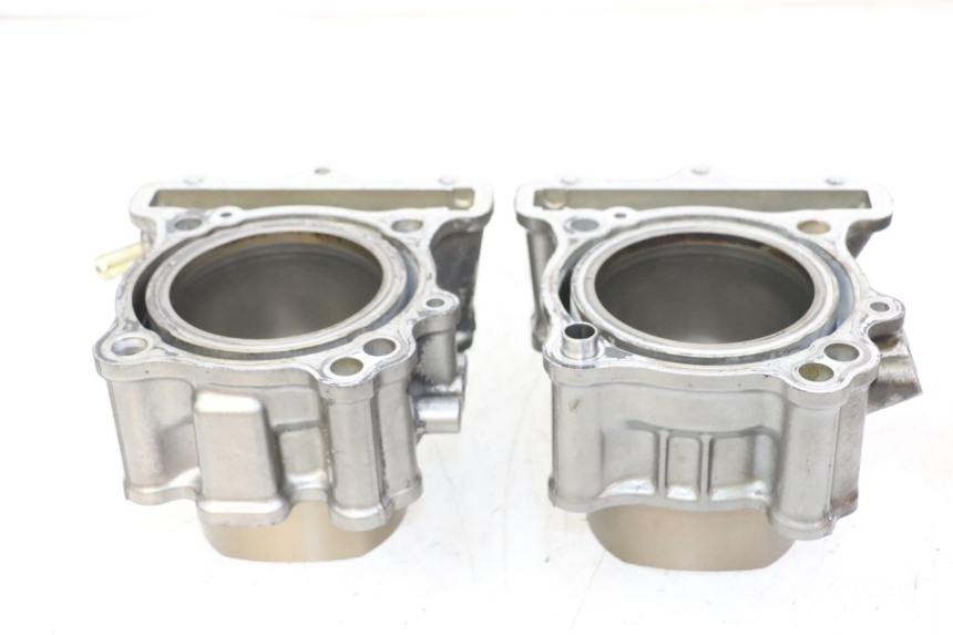 photo de CILINDRO PISTÃO SUZUKI SV S 650 (1999 - 2002) - Detalhes característicos