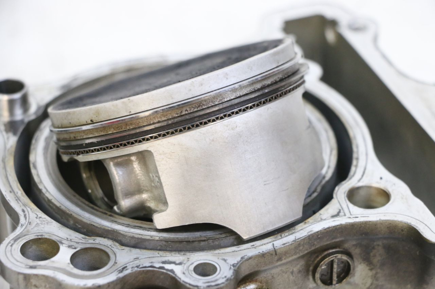 photo de CILINDRO PISTÃO SUZUKI SV S 650 (1999 - 2002) - Estrutura - ampliação