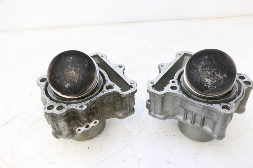 photo de PISTÃO DO CILINDRO SUZUKI SV S 650 (2003 - 2009) - Detalhes característicos