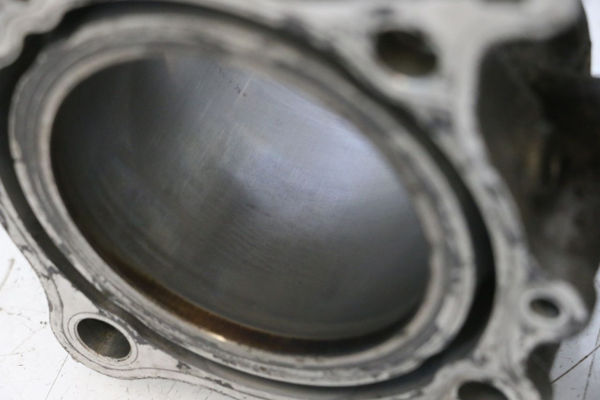 photo de PISTÃO DO CILINDRO SUZUKI SV S 650 (2003 - 2009) - Outro ângulo de visão