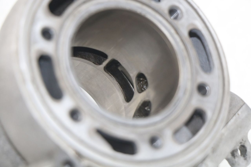 photo de CILINDRO PISTÃO KTM SX 85 (2003 - 2012) - Zoom do estado de desgaste