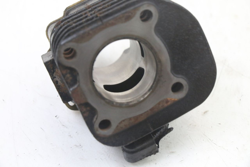 photo de CILINDRO PISTÃO TNT MOTOR ROMA 10' 2T 50 (2011 - 2018) - Detalhes característicos