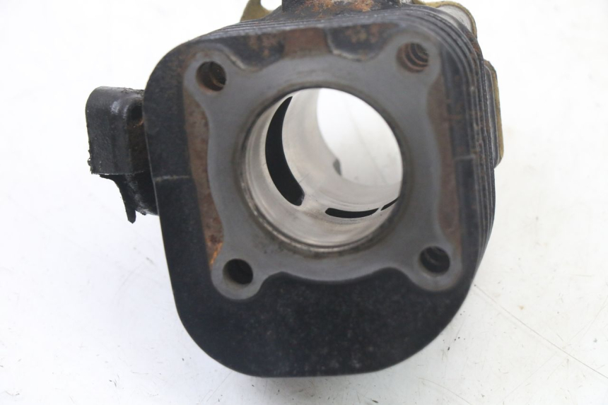 photo de CILINDRO PISTÃO TNT MOTOR ROMA 10' 2T 50 (2011 - 2018) - Ampliação dos componentes