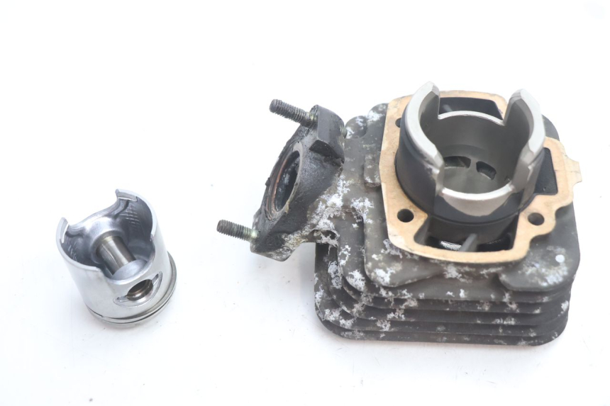 photo de CILINDRO PISTÃO PEUGEOT TREKKER 50 (1995 - 2004) - Outro ângulo de visão