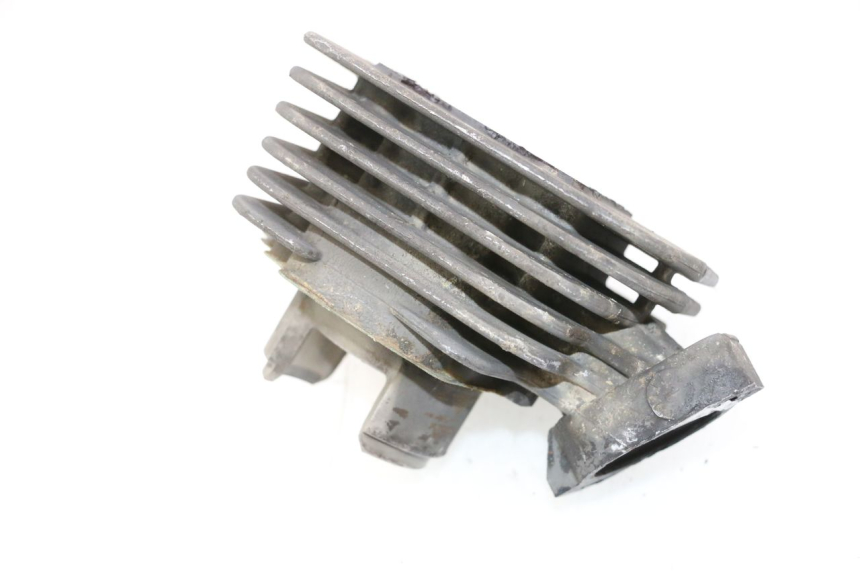 photo de CILINDRO PISTÃO PEUGEOT TREKKER 50 (1995 - 2004) - Vista de perto