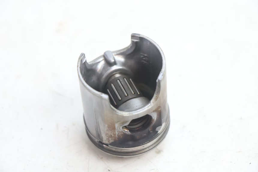 photo de CILINDRO PISTÃO PEUGEOT TREKKER 50 (1995 - 2004) - Vista de perto
