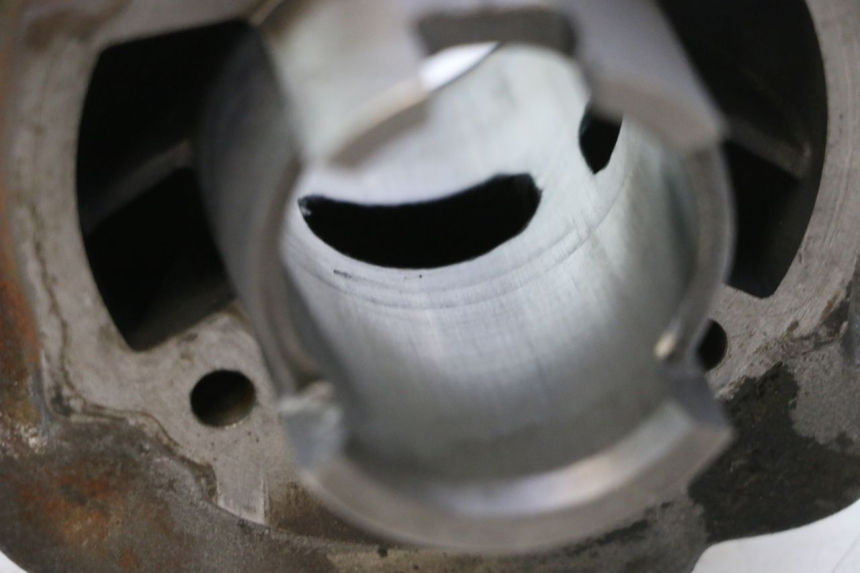 photo de CILINDRO PISTÃO PIAGGIO TYPHOON 50 (2000 - 2009) - Pontos de fixação