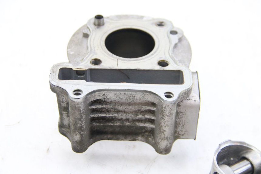 photo de CILINDRO PISTÃO PEUGEOT V-CLIC VCLIC 50 (2007 - 2013) - Pontos de fixação