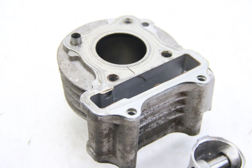 photo de CILINDRO PISTÃO PEUGEOT V-CLIC VCLIC 50 (2007 - 2013) - Peça verificada