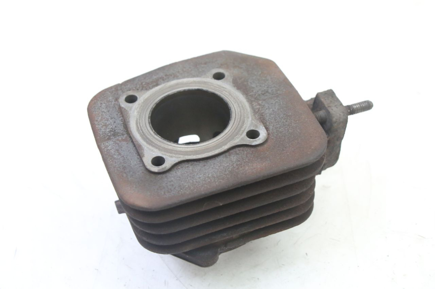 photo de CILINDRO PISTÃO PEUGEOT VIVACITY NEW 2T 50 (2008 - 2017) - Pontos de fixação