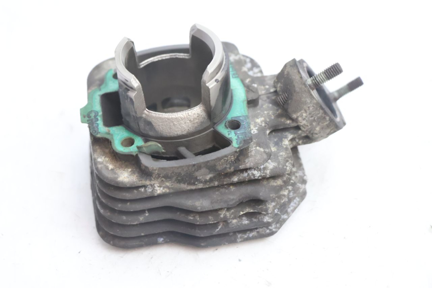 photo de CILINDRO PISTÃO PEUGEOT VIVACITY 50 (2004 - 2009) - Detalhes característicos