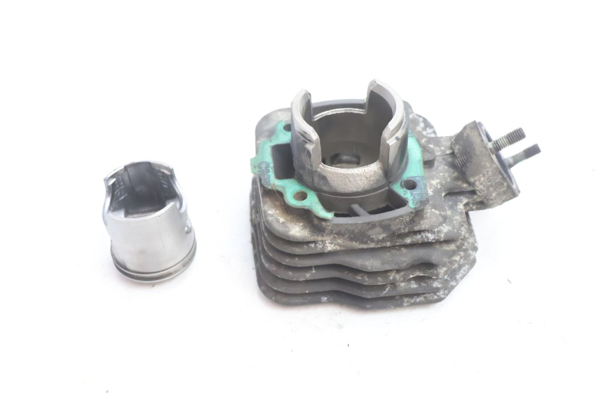 photo de CILINDRO PISTÃO PEUGEOT VIVACITY 50 (2004 - 2009) - Zoom do estado de desgaste