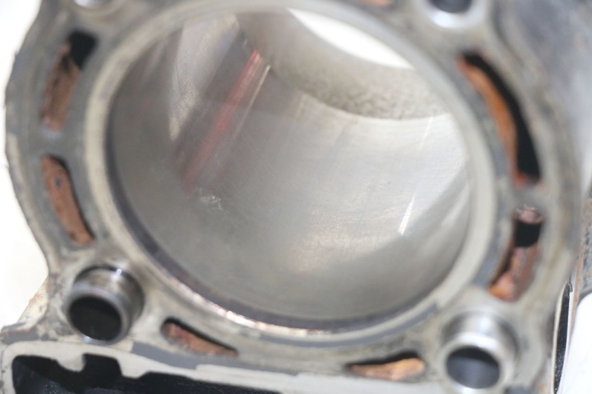 photo de CILINDRO PISTÃO YAMAHA X-MAX XMAX 250 (2006 - 2009) - Zoom do estado de desgaste
