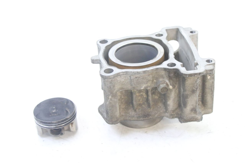 photo de CILINDRO PISTÃO YAMAHA X-MAX XMAX 125 (2010 - 2013) - Zoom do estado de desgaste