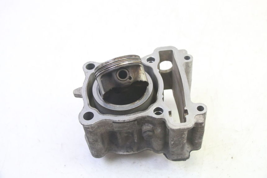 photo de CILINDRO PISTÃO YAMAHA X-MAX XMAX 125 (2010 - 2013) - Detalhe da peça