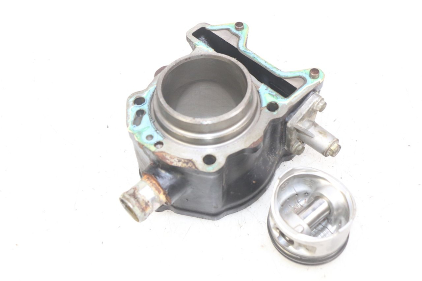 photo de CILINDRO PISTÃO PIAGGIO X8 125 (2004 - 2007) - Vista de perto