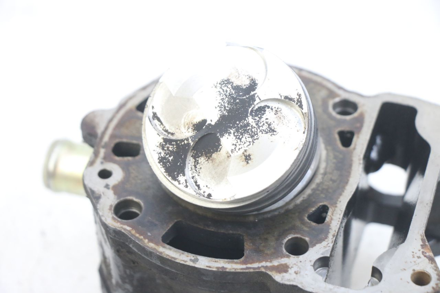 photo de CILINDRO PISTÃO PIAGGIO X9 125 (2000 - 2003) - Pontos de fixação