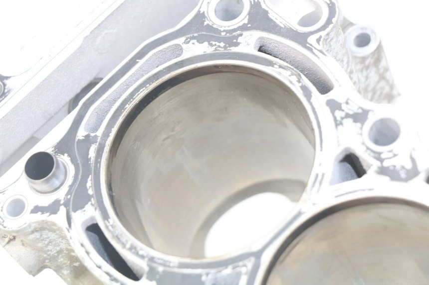 photo de CILINDRO PISTÃO YAMAHA XP T-MAX TMAX ABS 530 (2012 - 2015) - Zoom do estado de desgaste