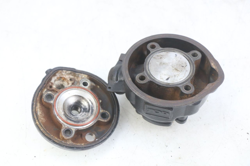 photo de CILINDRO PISTÃO PEUGEOT XP6 50 (2006 - 2011) - Zoom do estado de desgaste