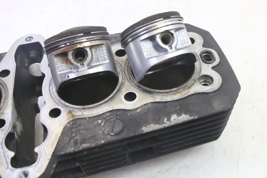 photo de CILINDRO PISTÃO KAWASAKI ZR 7 750 (1999 - 2004) - Zoom do estado de desgaste