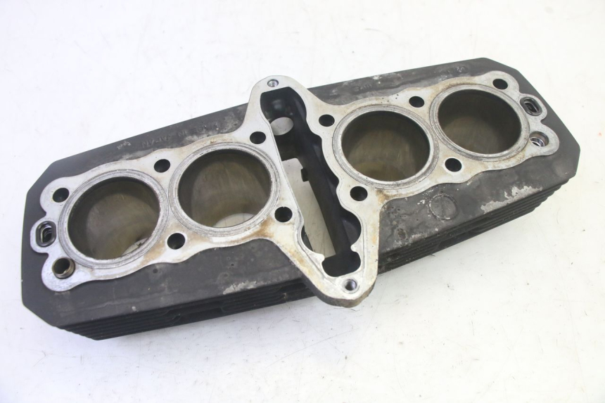 photo de CILINDRO PISTÃO KAWASAKI ZR 7 750 (1999 - 2004) - Estado da superfície
