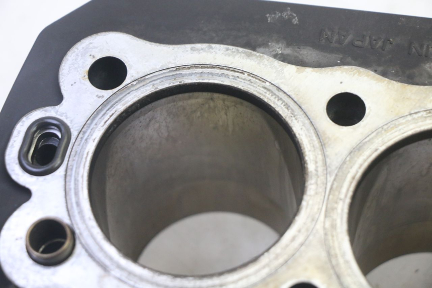 photo de CILINDRO PISTÃO KAWASAKI ZR 7 750 (1999 - 2004) - Marcações e referências