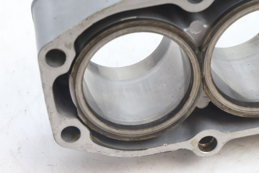 photo de PISTÃO DO CILINDRO KAWASAKI ZZR 600 (1995 - 2004) - Detalhe da peça