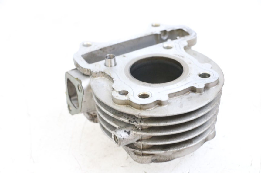 photo de CILINDRO PEUGEOT V-CLIC VCLIC 50 (2007 - 2013) - Pontos de fixação