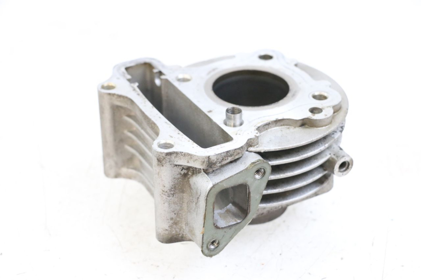 photo de CILINDRO PEUGEOT V-CLIC VCLIC 50 (2007 - 2013) - Estado da superfície