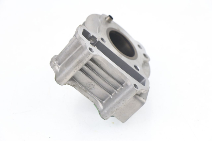 photo de CILINDRO JM MOTORS VIPER 4T 50 (2015 - 2022) - Pontos de fixação