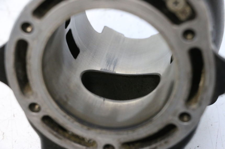 photo de CILINDRO YAMAHA WAVE RUNNER GP R 1200 (2000 - 2003) - Vista de perto