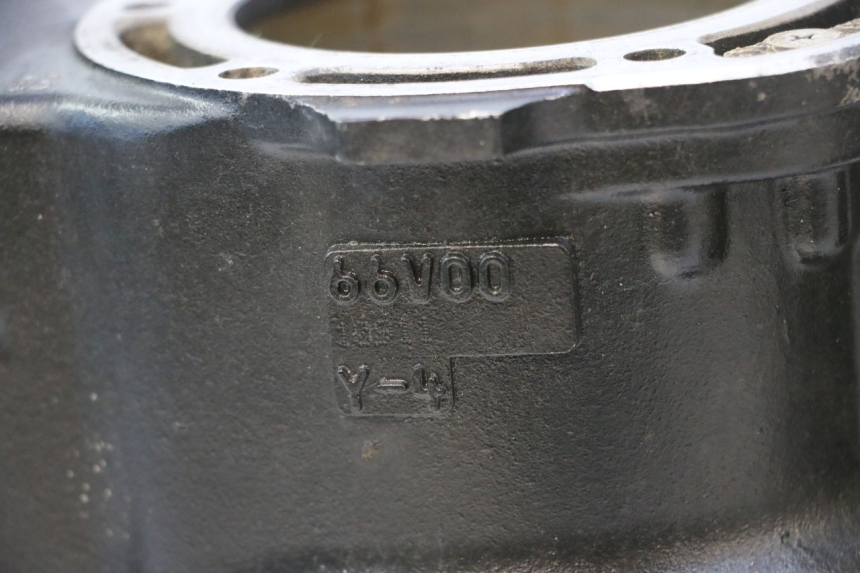 photo de CILINDRO YAMAHA WAVE RUNNER GP R 1200 (2000 - 2003) - Outro ângulo de visão