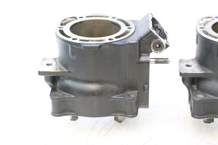 photo de CILINDRO YAMAHA WAVE RUNNER GP R 1200 (2000 - 2003) - Estado da superfície