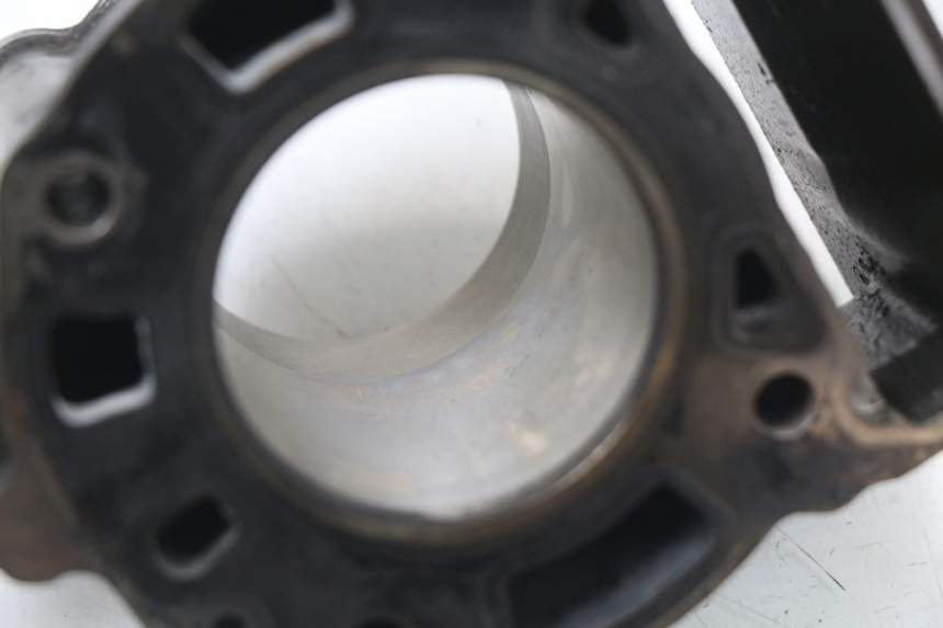 photo de CILINDRO PIAGGIO X8 125 (2004 - 2007) - Pontos de fixação