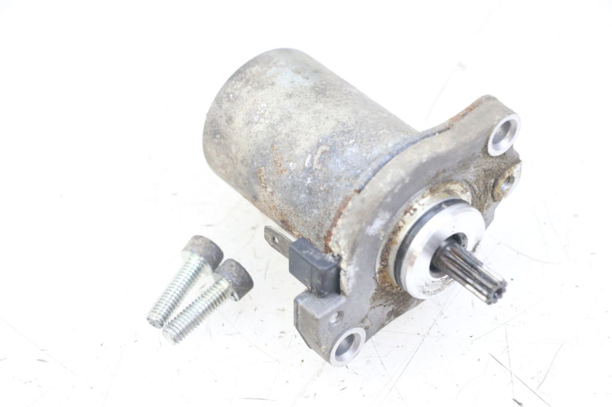 photo de MOTOR DE ARRANQUE YAMAHA AEROX 2T 50 (2013 - 2017) - Zoom do estado de desgaste