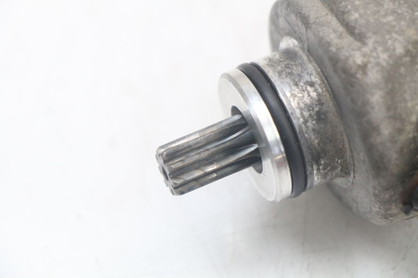 photo de MOTOR DE ARRANQUE JONWAY AZTRAL 125 (2008 - 2017) - Detalhe da peça