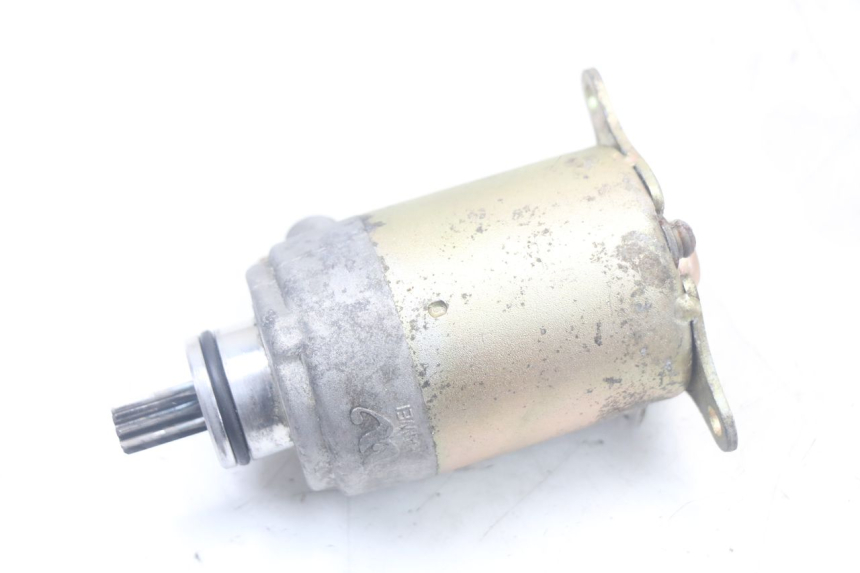 photo de MOTOR DE ARRANQUE JONWAY AZTRAL 125 (2008 - 2017) - Outro ângulo de visão