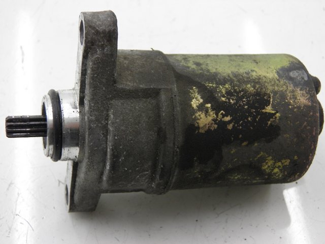 photo de MOTOR DE ARRANQUE BAOTIAN BT COLLECTOR 50 (2005 - 2013) - Zoom do estado de desgaste