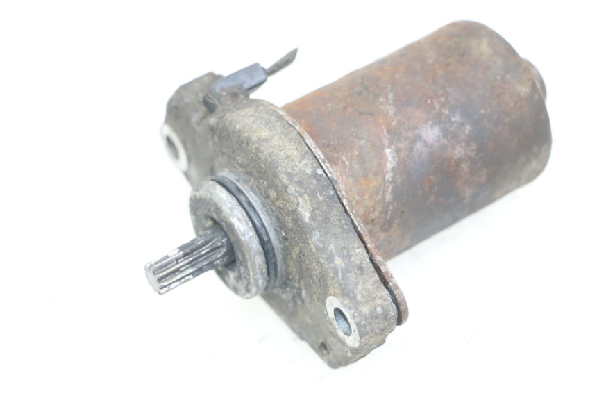 photo de MOTOR DE ARRANQUE MBK BOOSTER SPIRIT 50 (1999 - 2003) - Outro ângulo de visão
