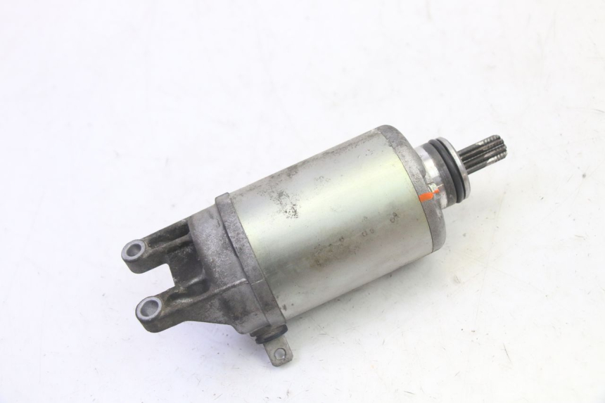 photo de MOTOR DE ARRANQUE SUZUKI BURGMAN 125 (2007 - 2014) - Outro ângulo de visão