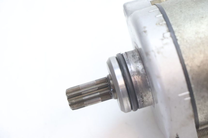 photo de ARRANQUE HONDA CB F HORNET 600 (2005 - 2006) - Detalhe da peça