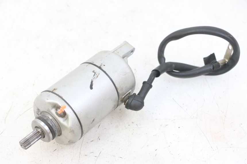 photo de MOTOR DE ARRANQUE HONDA CBF 500 (2004 - 2007) - Outro ângulo de visão