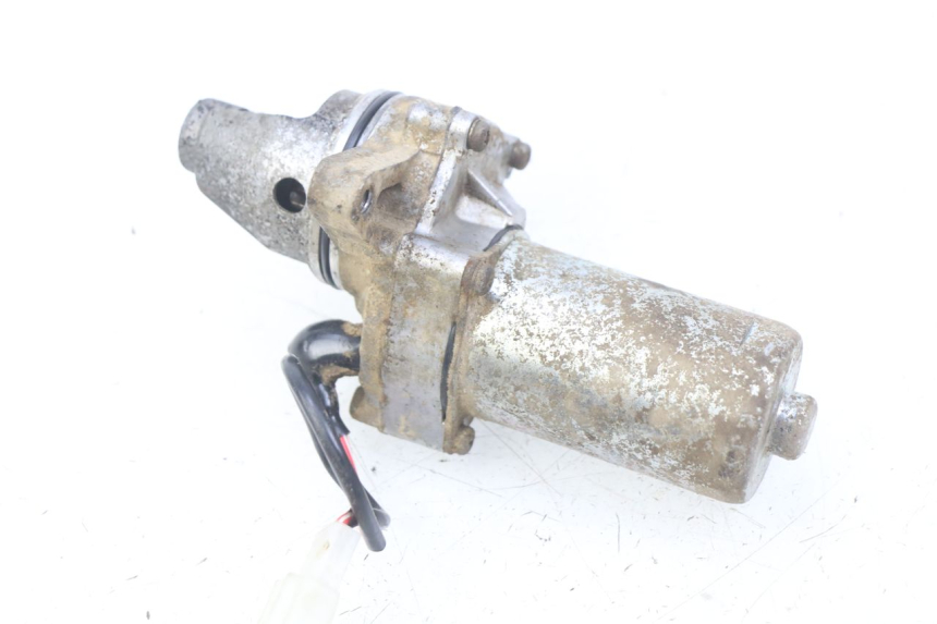 photo de MOTOR DE ARRANQUE SUZUKI CP 80 (1985 - 1996) - Outro ângulo de visão