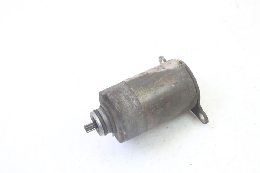 photo de MOTOR DE ARRANQUE SYM CROX 4T 50 (2016 - 2023) - Zoom do estado de desgaste