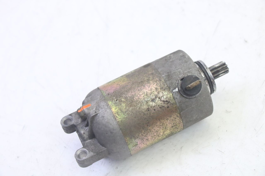 photo de MOTOR DE ARRANQUE YAMAHA CYGNUS X INJECTION 125 (2007 - 2013) - Outro ângulo de visão