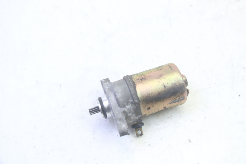 photo de MOTOR DE ARRANQUE PEUGEOT DJANGO 4T 50 (2014 - 2019) - Zoom do estado de desgaste
