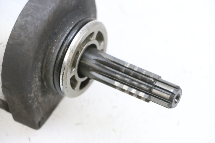 photo de MOTOR DE ARRANQUE SUZUKI DL V STROM 1000 (2002 - 2007) - Pontos de fixação