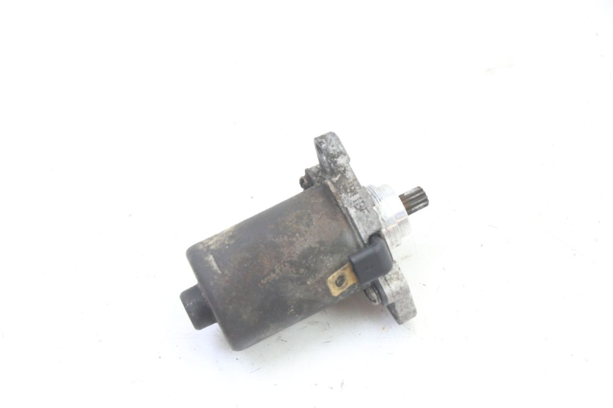 photo de MOTOR DE ARRANQUE PEUGEOT ELYSTAR 50 (2002 - 2014) - Outro ângulo de visão