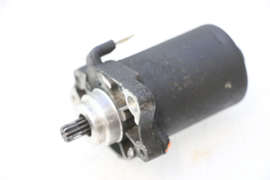 photo de MOTOR DE ARRANQUE PEUGEOT ELYSTAR 50 (2002 - 2014) - Zoom do estado de desgaste