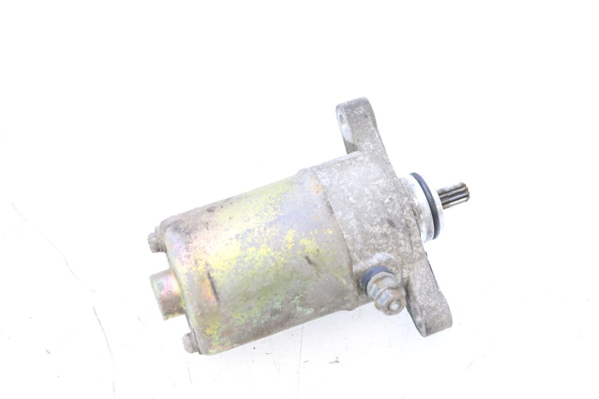 photo de MOTOR DE ARRANQUE JM MOTORS EVOLIS 4T 50 (2018 - 2022) - Outro ângulo de visão